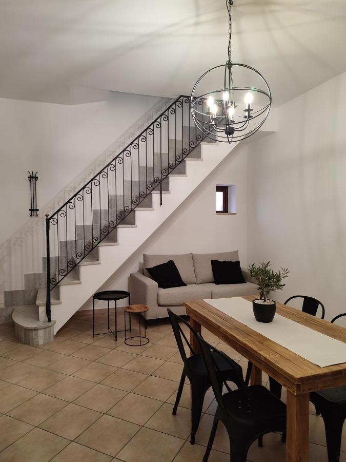 Apartamento L'Oliva Contesa - La Nera Gaeta Exterior foto